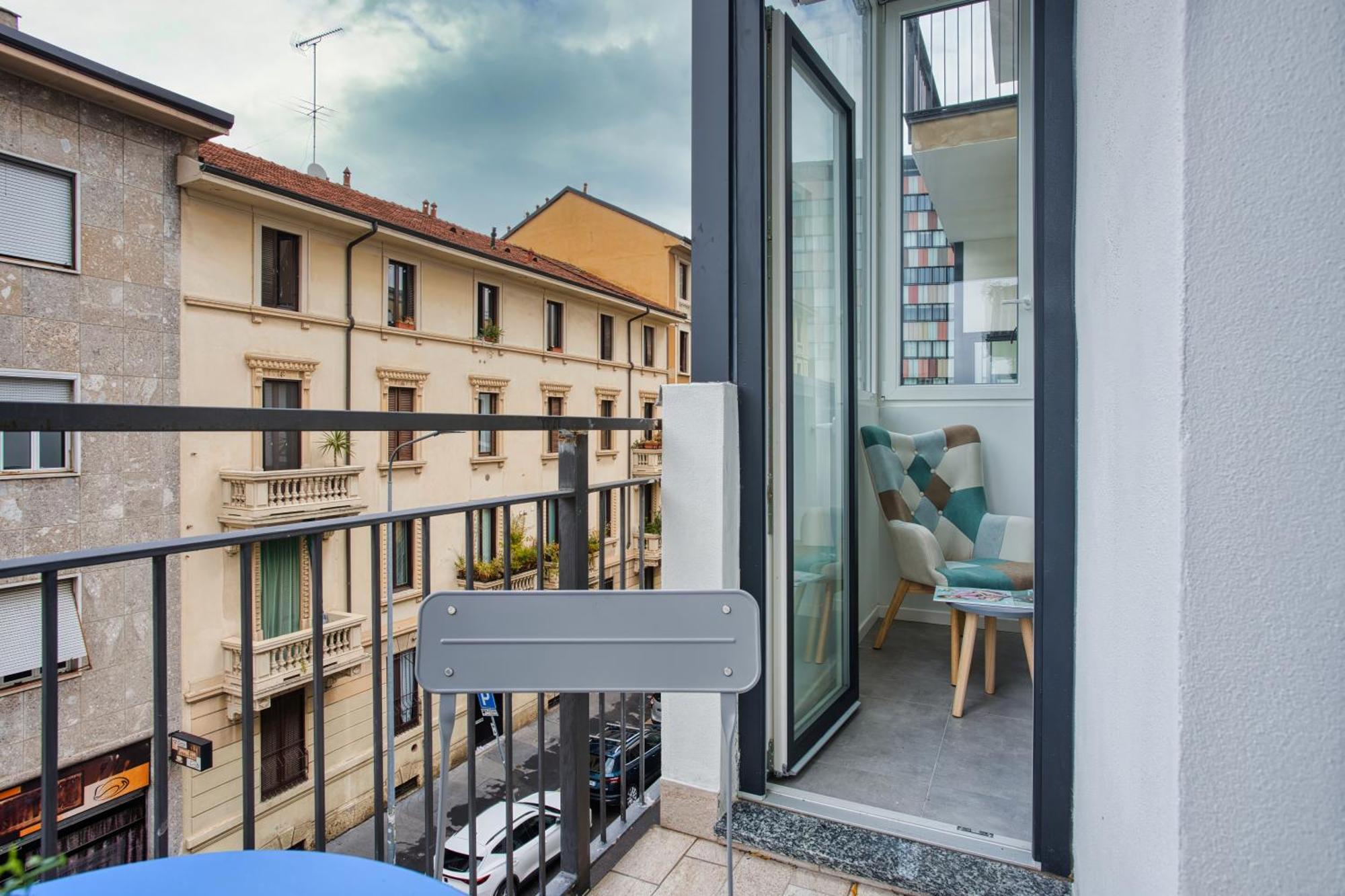 Sleek City Abode In Maciachini Milan Bagian luar foto